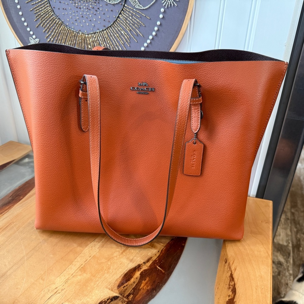 Coach Mollie Tote